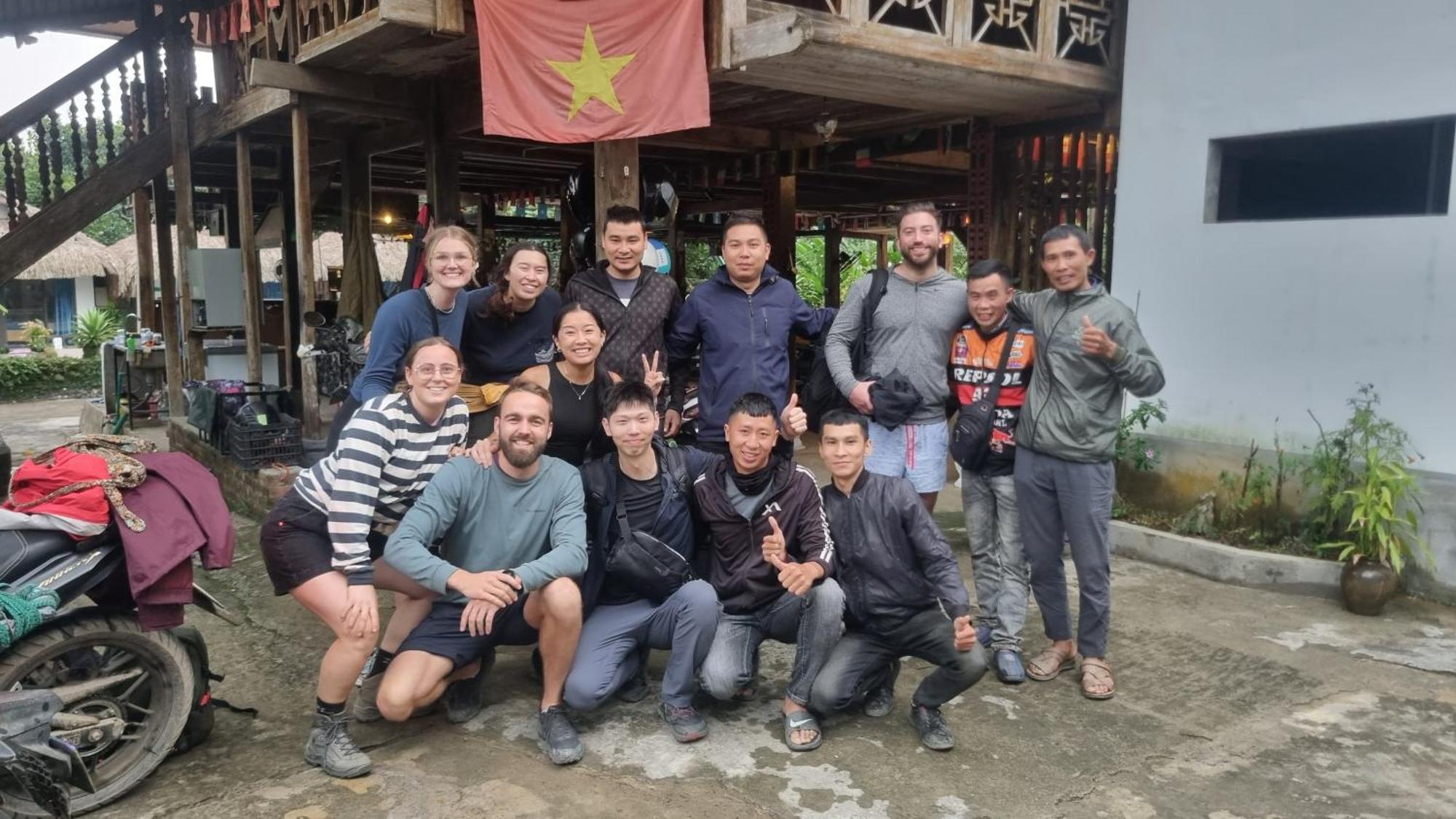 Nomadders Ha Giang Hostel Exterior photo